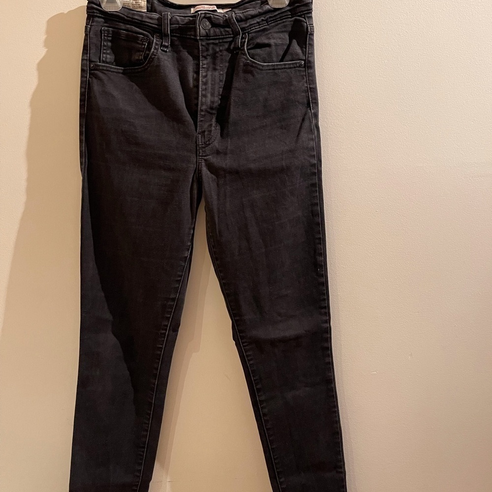 Levi’s jeans​​​​​​